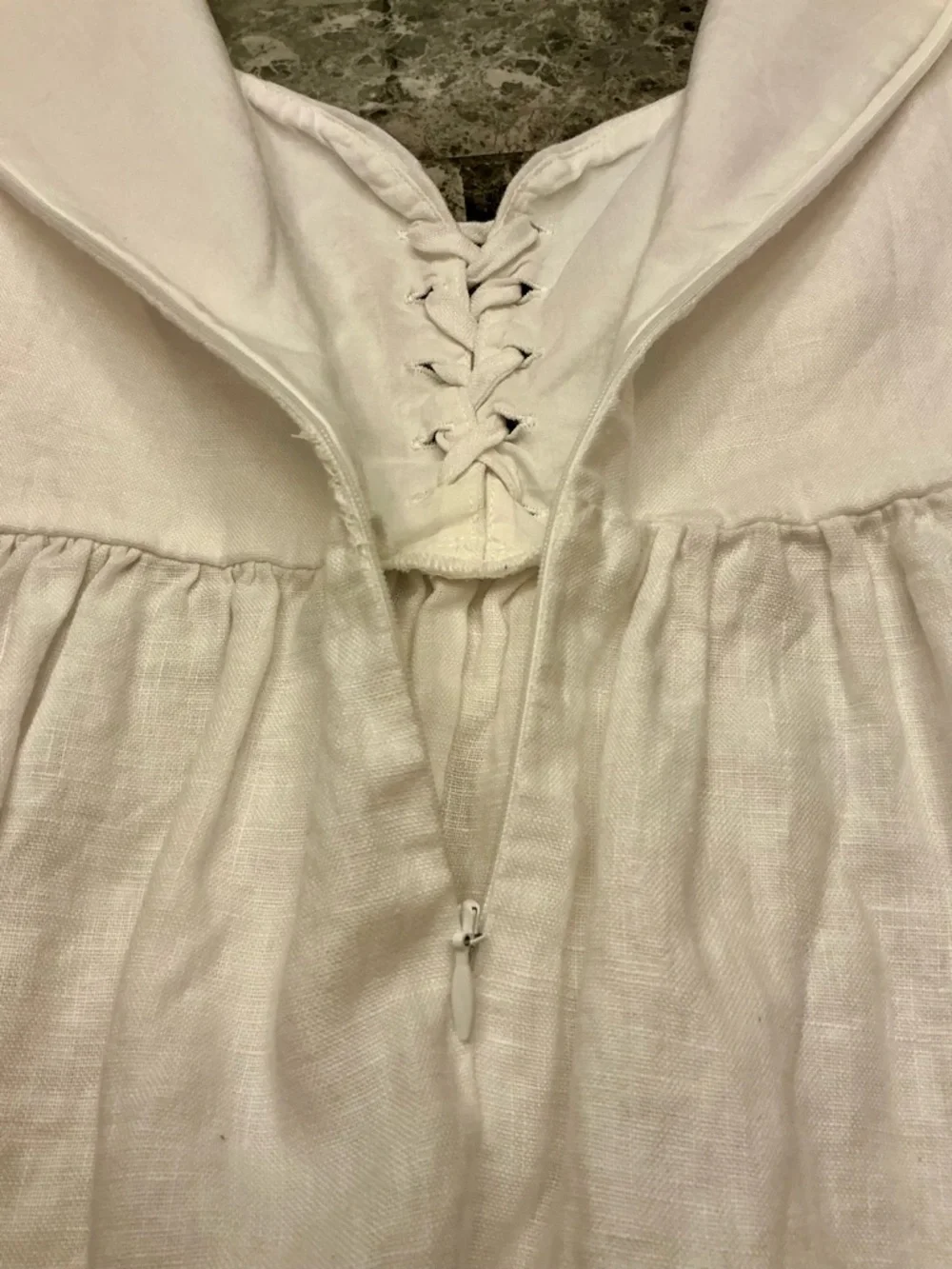 Reformation Linen White Puff-Sleeve Babydoll Top Lace-Up Bodice Boho Size 10